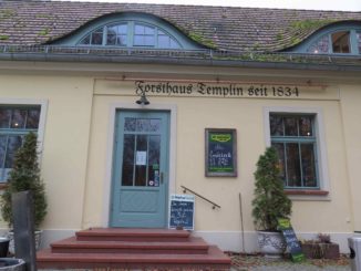 Die traditionsreiche Ausflugsgaststätte Forsthaus Templin zwischen Potsdam und Caputh, Fotos: Brigitte Menge